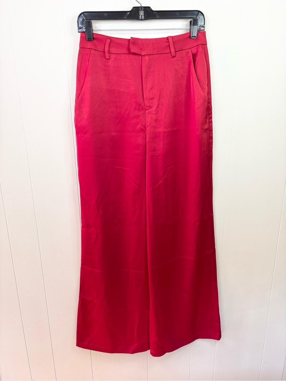Lulus red satin wide leg trouser pants size M new high rise